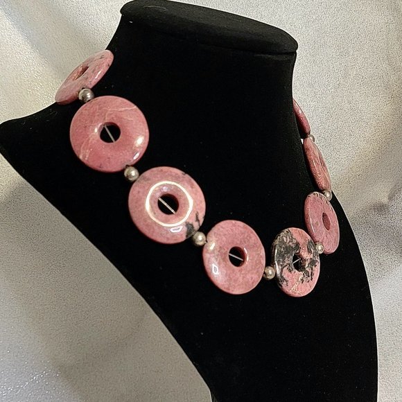 Raspberry Pink Rhodolite Circle Necklace - Picture 5 of 10